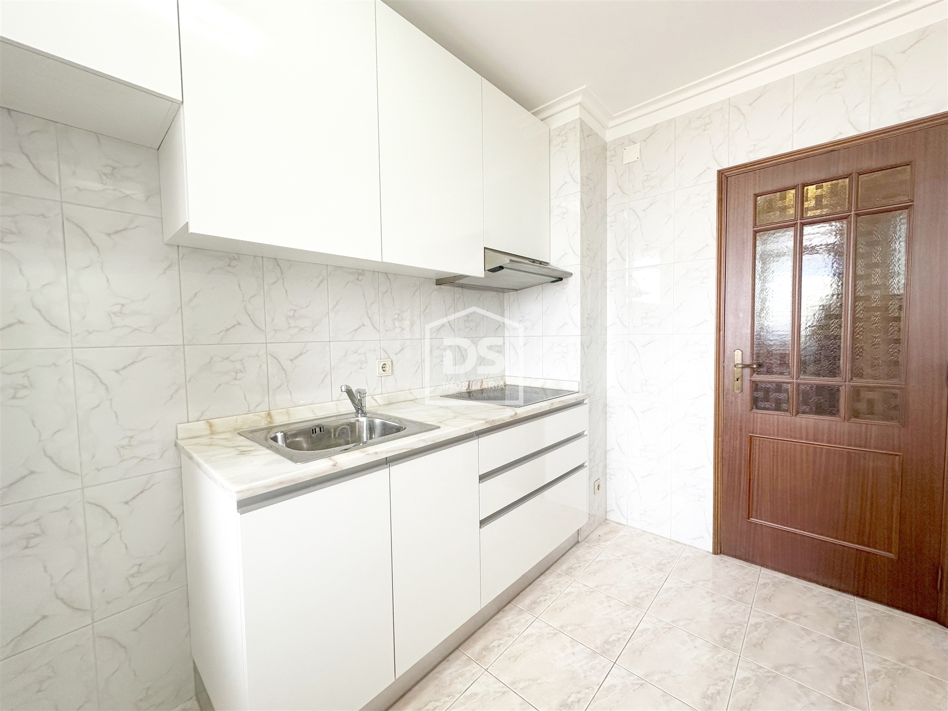 Apartamento T1+1