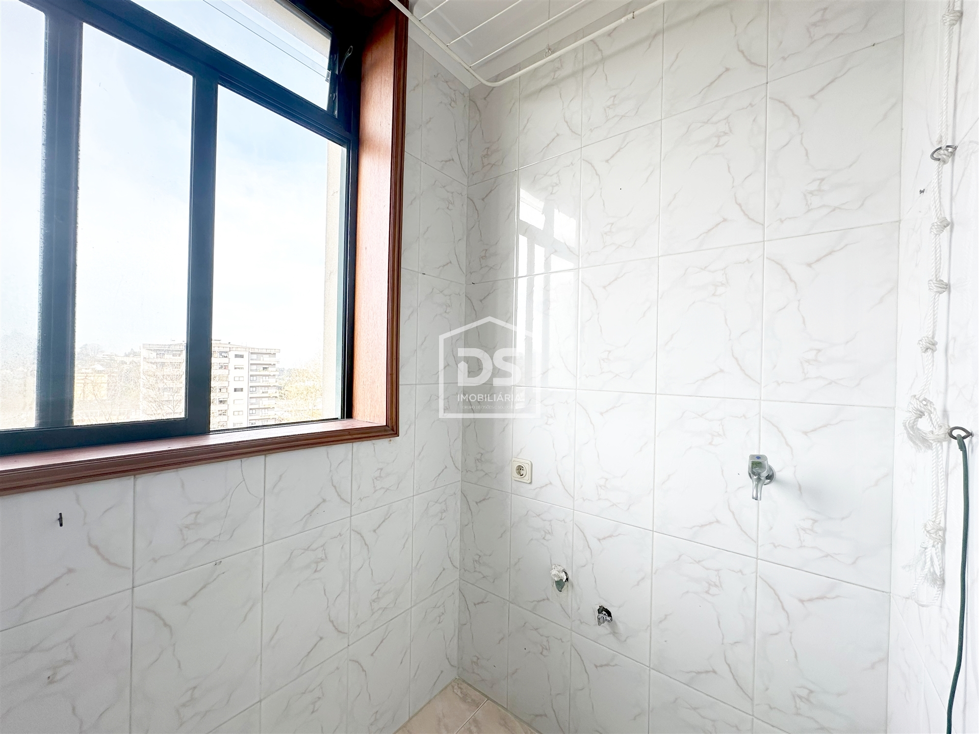 Apartamento T1+1