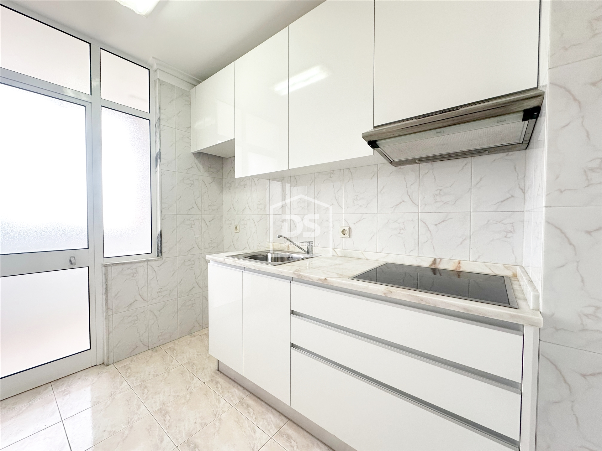 Apartamento T1+1