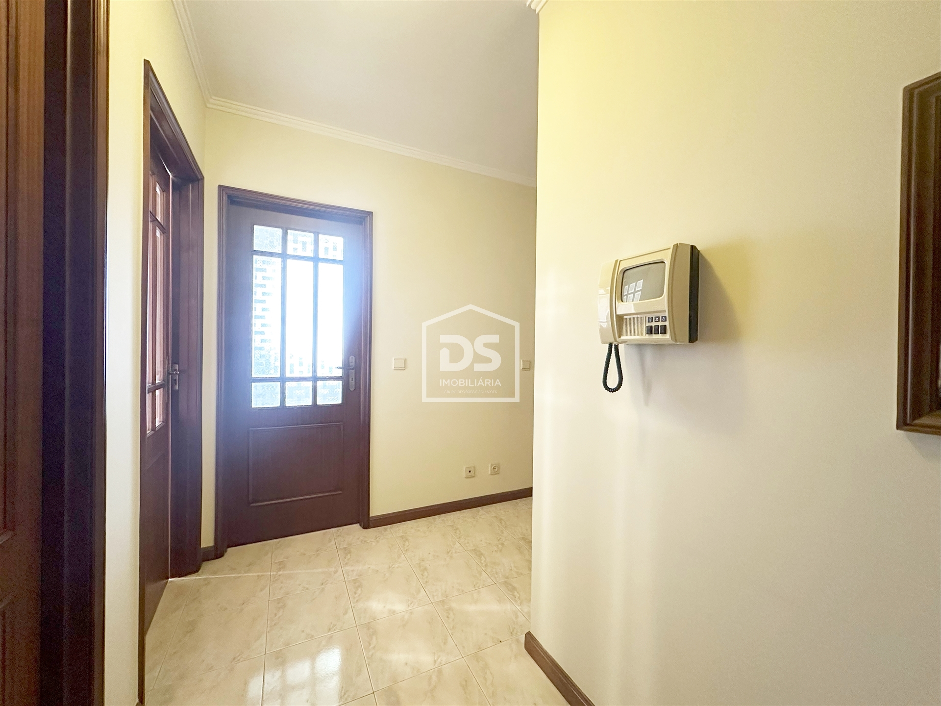 Apartamento T1+1
